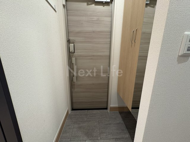 ディーブレス横濱赤門通りの玄関写真