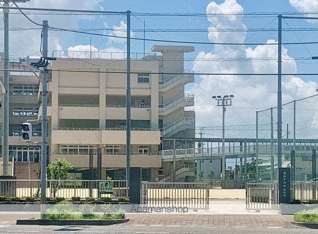小学校　沖洲小学校（小学校）まで378m