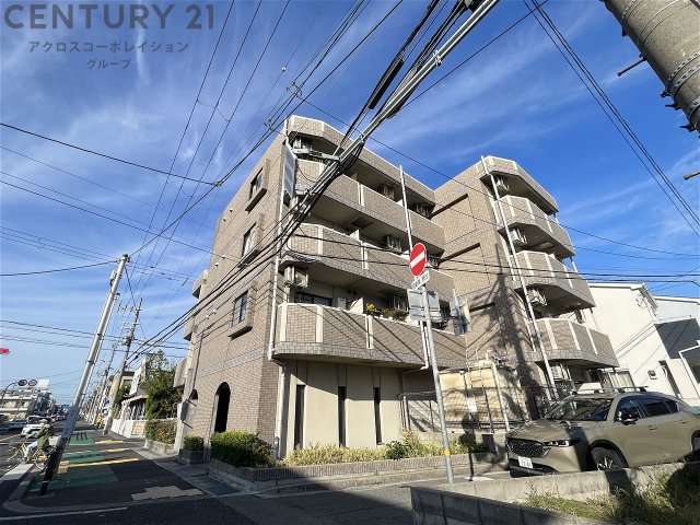 建物外観　敷地内駐輪場あり！