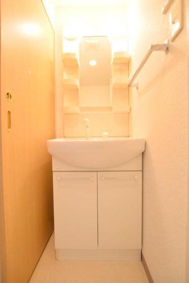 洗面設備　シャンプードレッサー