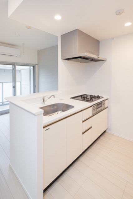 キッチン　※写真は同タイプ住戸です。
