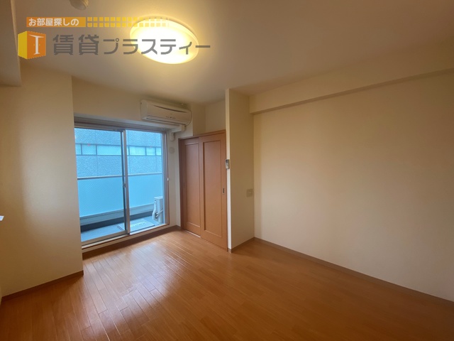 居室・リビング　あなた色に染めてください。