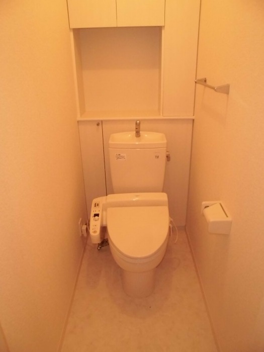 トイレ　ゆったりとした空間のトイレです