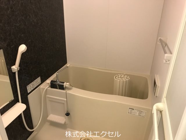 バス・シャワールーム　浴室乾燥機付き