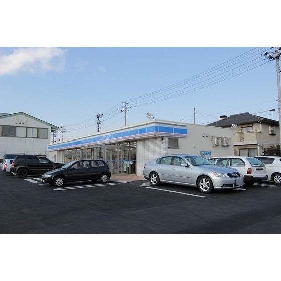 コンビニ　ローソン大和もみじケ丘三丁目店（コンビニ）まで1130m