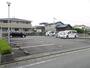 駐車場　車をお持ちの方に嬉しい駐車場付きの物件です