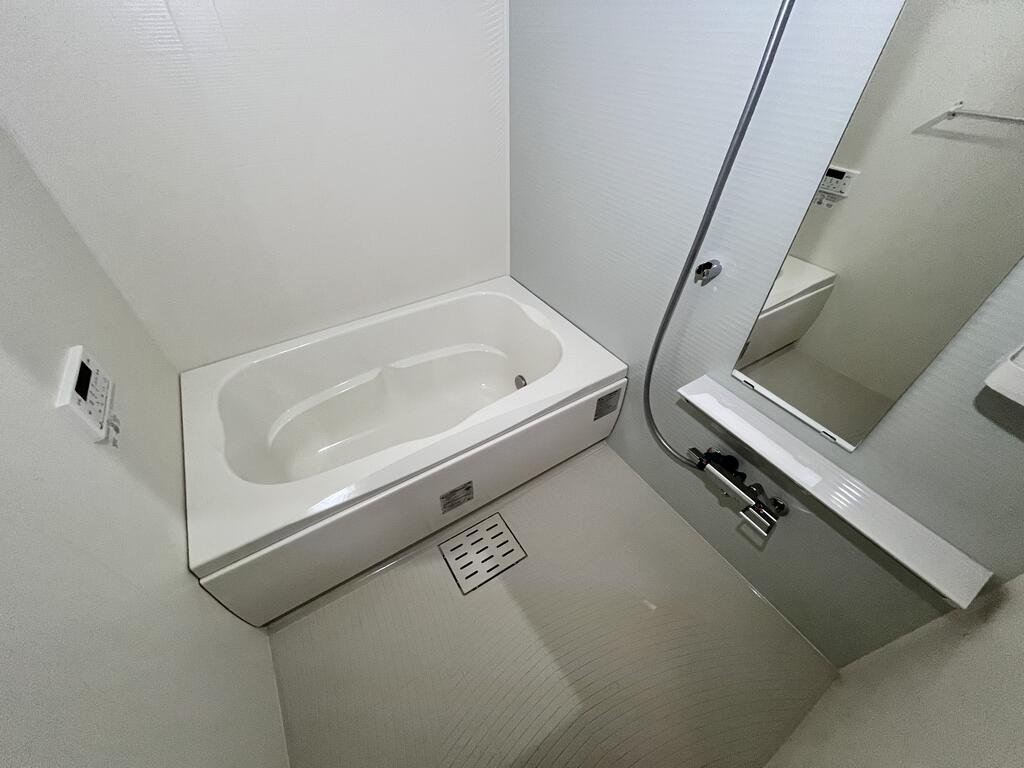 バス・シャワールーム　※同施工会社モデル写真