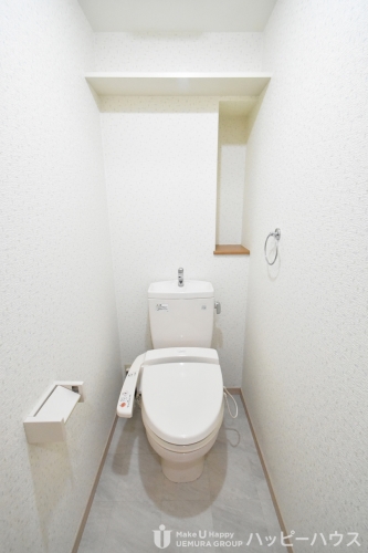 トイレ　※同タイプ別部屋のため、参考画像であり現況優先です。