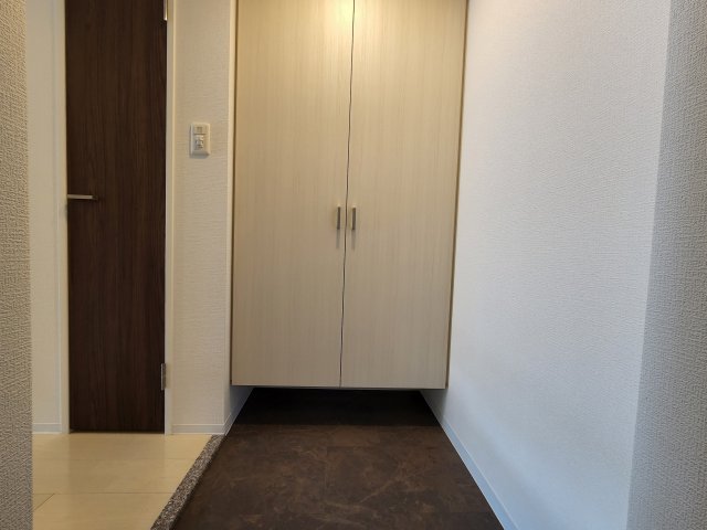 玄関　詳細は、RISUMO江坂本店→06-6155-7137まで♪
