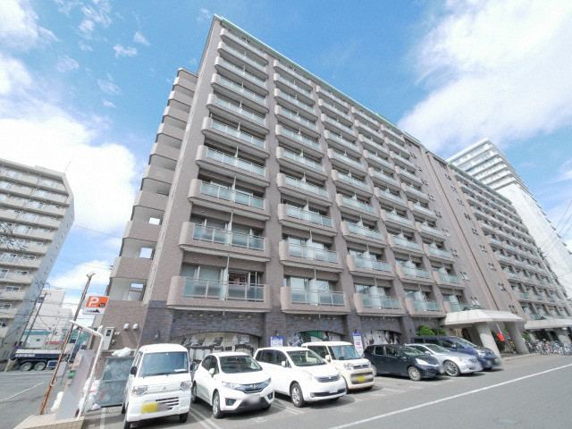 北海道札幌市中央区南八条西６（マンション）の賃貸物件の外観