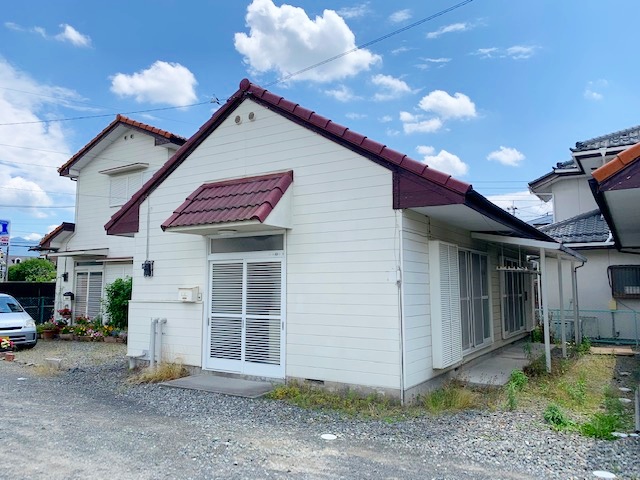 鈴木住宅　貸家の建物外観