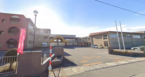 【ラ・ポム田園の小学校】