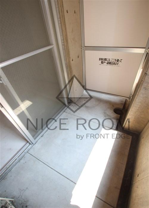 バルコニー　レキシントンスクエア新町　バルコニー