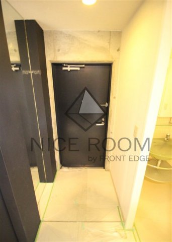 玄関　レキシントンスクエア新町　玄関