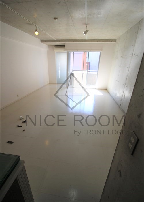 居室・リビング　レキシントンスクエア新町　リビング