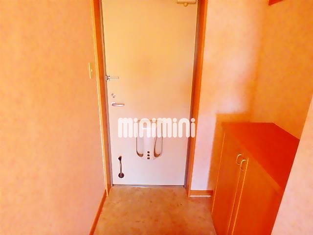 玄関　玄関スペースの様子です。