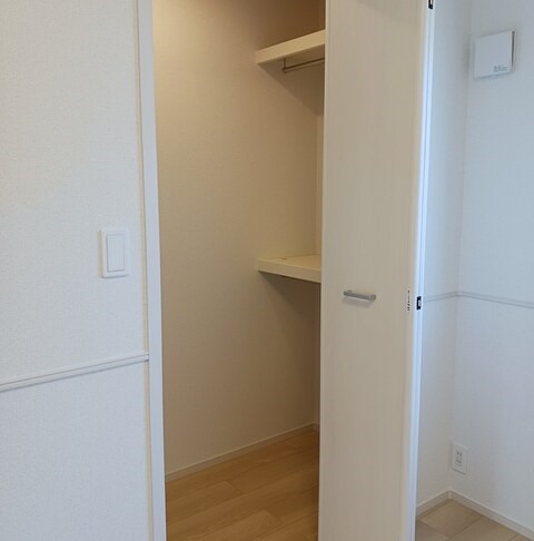 収納　ウォークインクロゼットでたっぷり収納♪