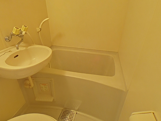 洗面設備　※別部屋の写真です