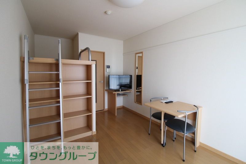 居室・リビング　★ロフトベッド付きのお部屋★