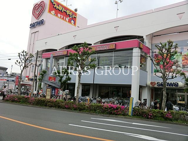 スーパー　sanwa小川店（スーパー）まで679m