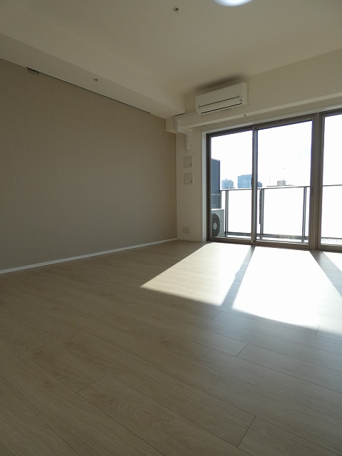 居室・リビング　居間※別部屋参考写真