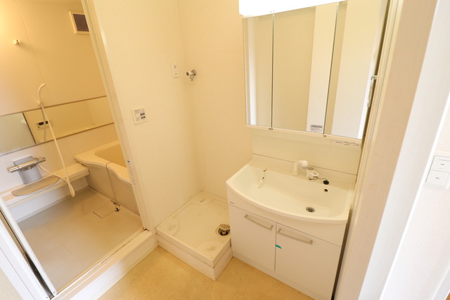 洗面設備　脱衣場