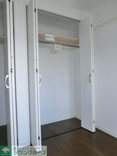 収納　たっぷり入る収納付です