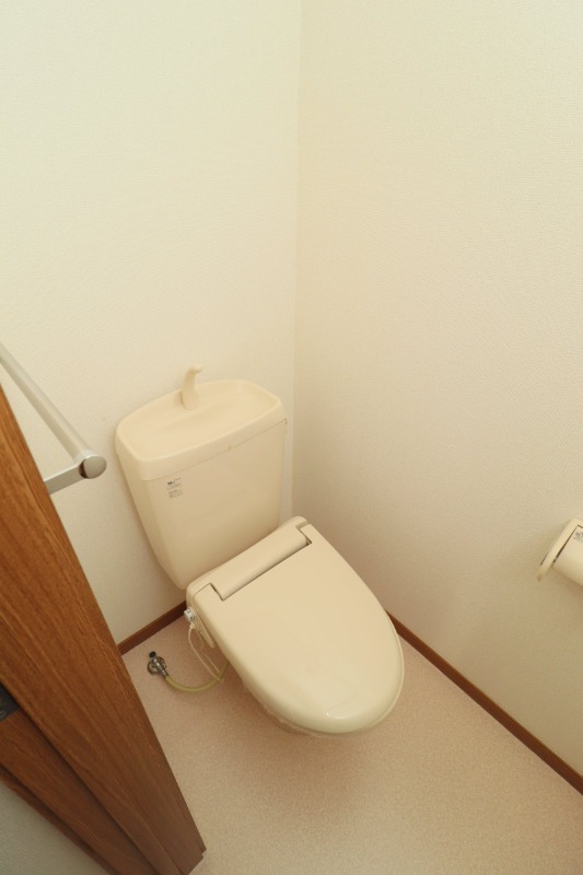 トイレ　図面と現状に相違がある場合には現状を優先