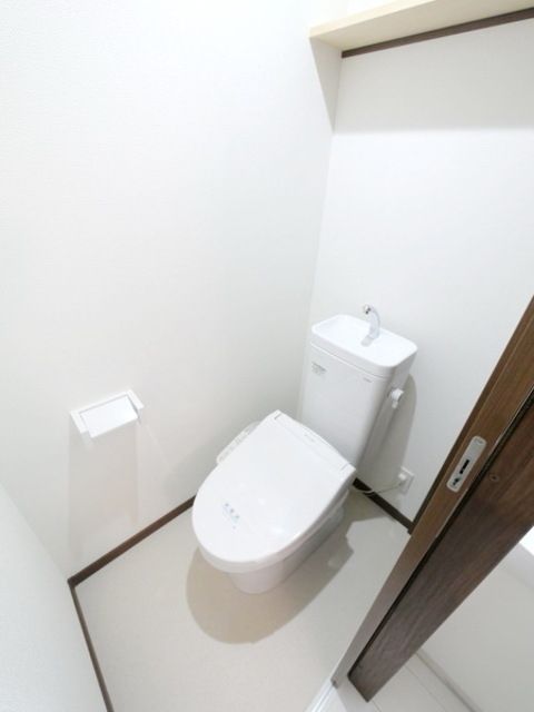 トイレ　★お部屋探しは株式会社タウンハウジング東京まで★