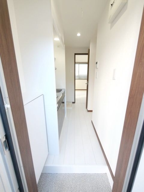 玄関　★お部屋探しは株式会社タウンハウジング東京まで★