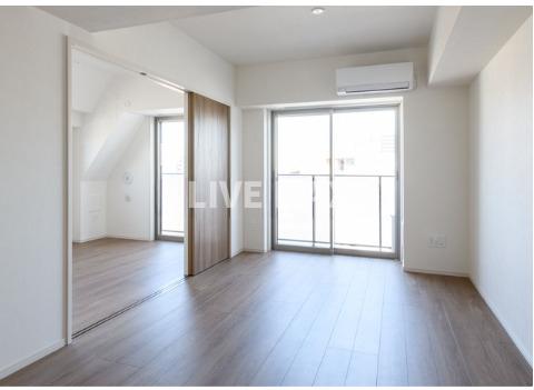 居室・リビング　別号室参考写真