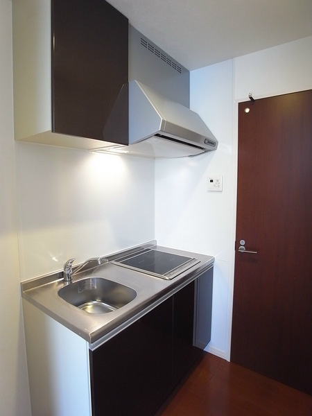 キッチン　ＩＨ2口コンロ付きのキッチンです。（同タイプイメージです）