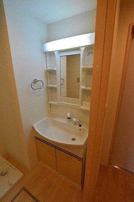 洗面設備　洗面脱衣所/シャワー付洗面台
