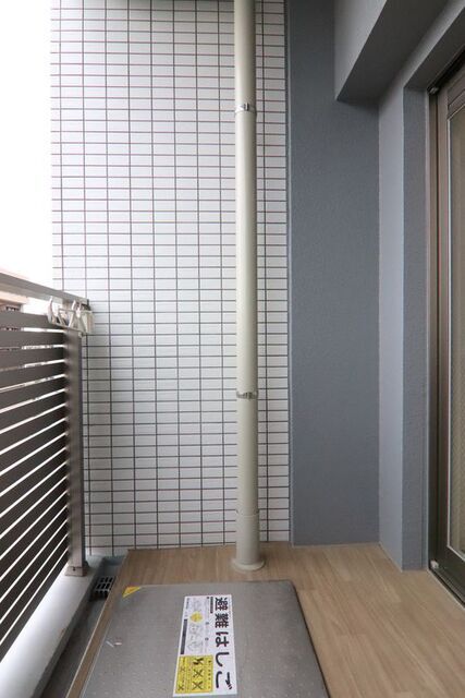 バルコニー　※別室の参考写真の為、現況優先です。