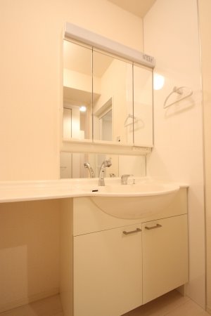 セキュリティ　同型タイプ参考写真。