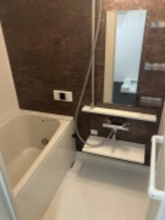 バス・シャワールーム　一日の疲れを癒してください。