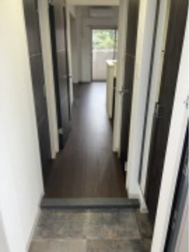 玄関　玄関からの景色です。