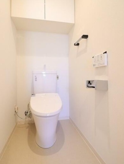 トイレ　トイレもきれいです