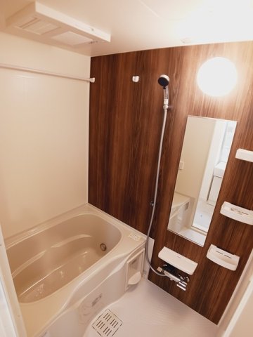 バス・シャワールーム　日々の疲れを癒すお風呂付です