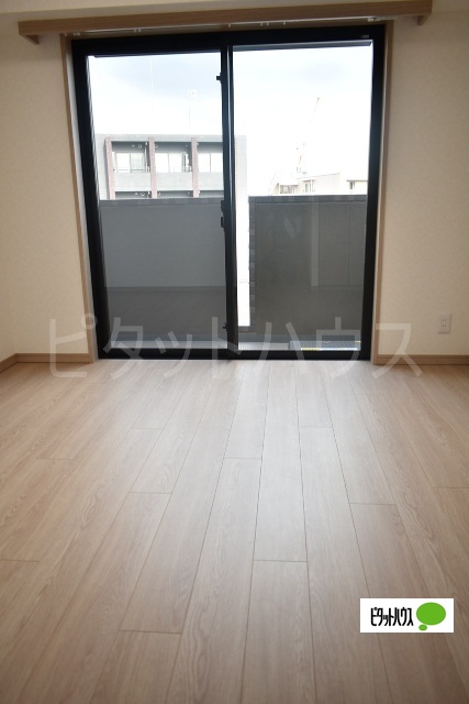 居室・リビング　フローリングです！