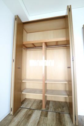 収納　共用階段