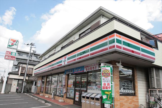コンビニ　セブンイレブン 川口戸塚鋏町店（コンビニ）まで1767m