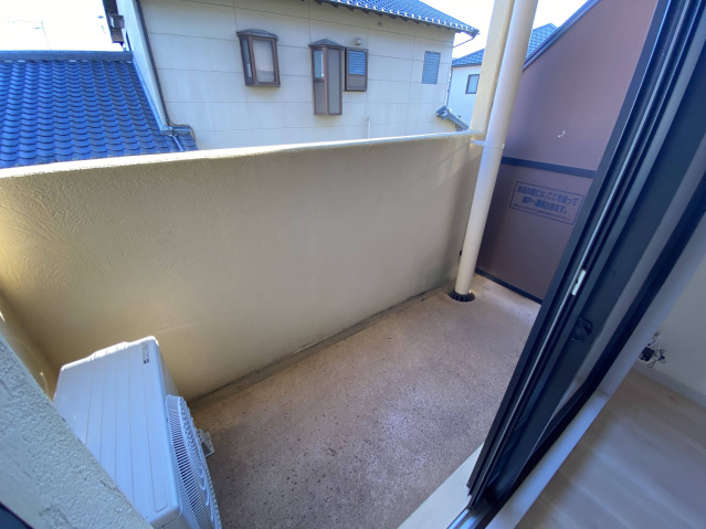 バルコニー　現況優先