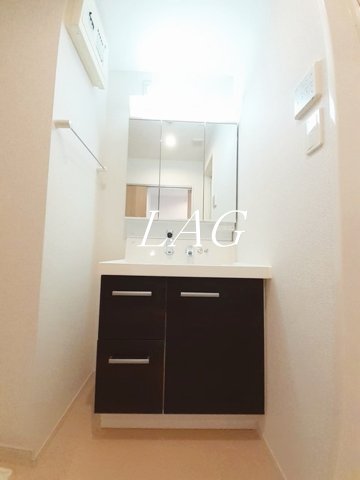 洗面設備　洗面台です。