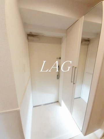 玄関　玄関です。