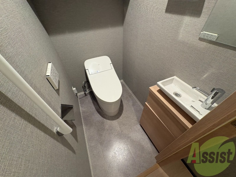 トイレ　トイレです。ウォシュレット付を探している方、おすすめです！