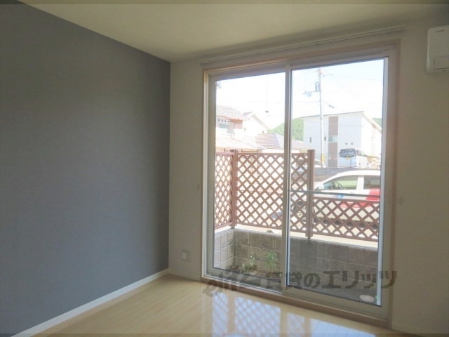 居室・リビング　洋室