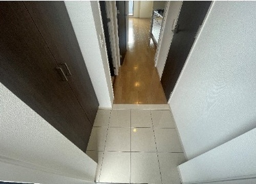 玄関　玄関　※同タイプの部屋のお写真です