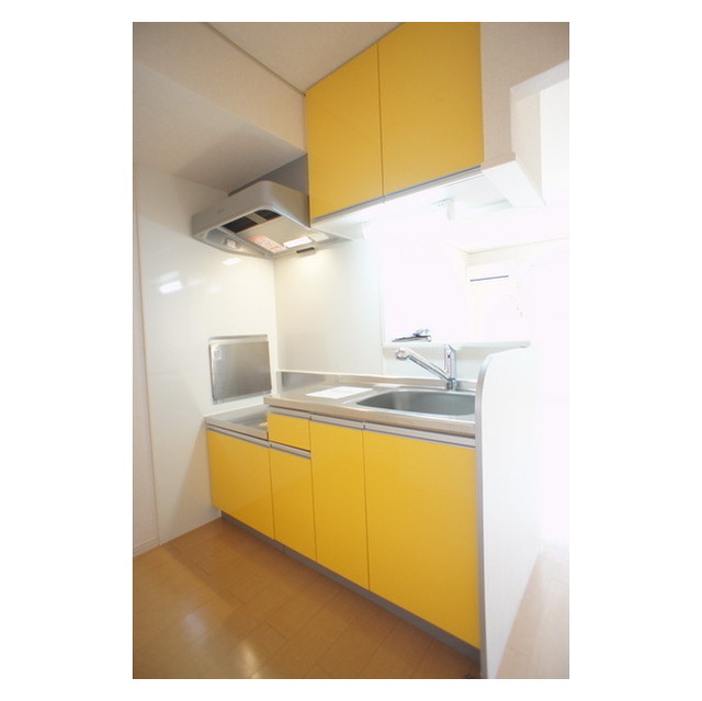 キッチン　対面キッチンでお料理も楽しめますね