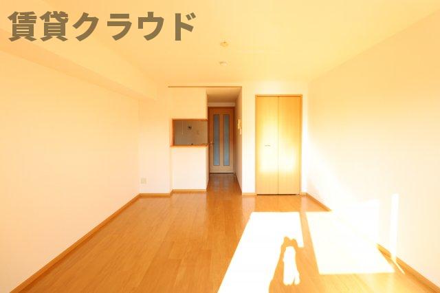 居室・リビング　同じ建物の別のお部屋の写真になります！